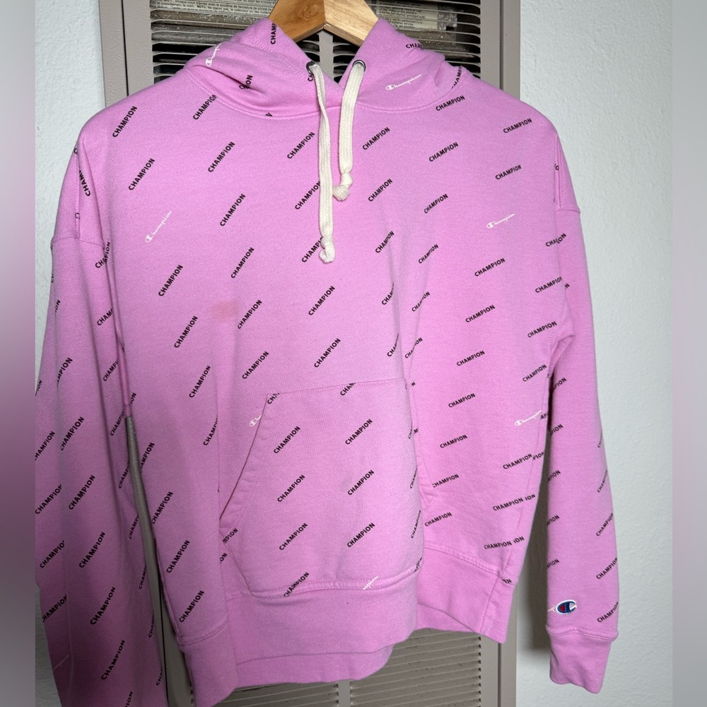 Champion Pink Slash Pattern Sweater